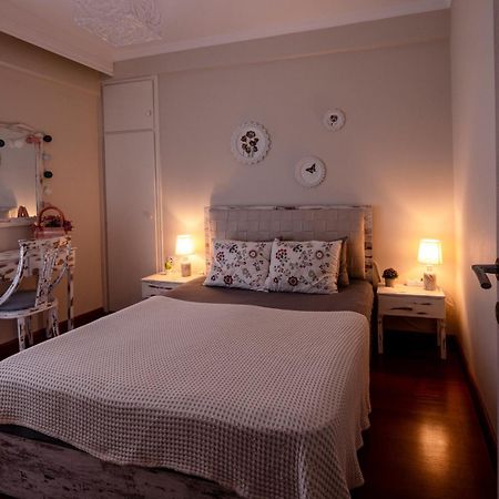 Emi'S Beach Apartment Nea Kallikrateia Eksteriør bilde
