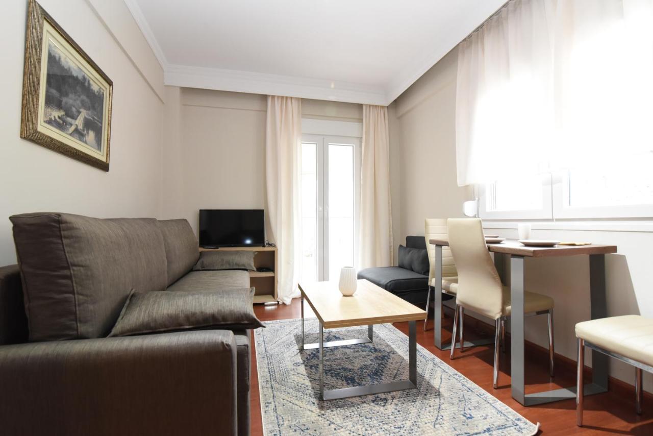 Emi'S Beach Apartment Nea Kallikrateia Eksteriør bilde