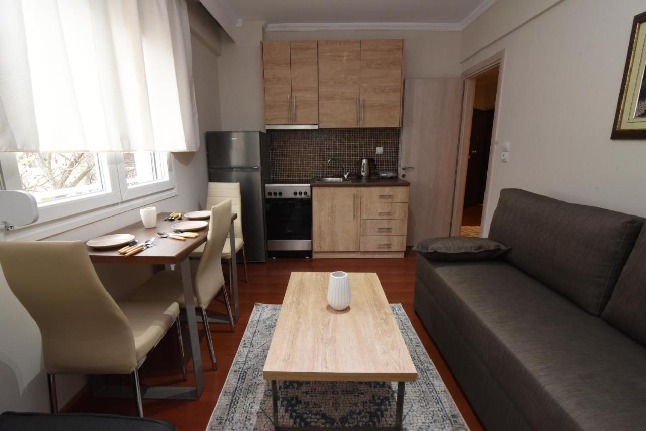 Emi'S Beach Apartment Nea Kallikrateia Eksteriør bilde